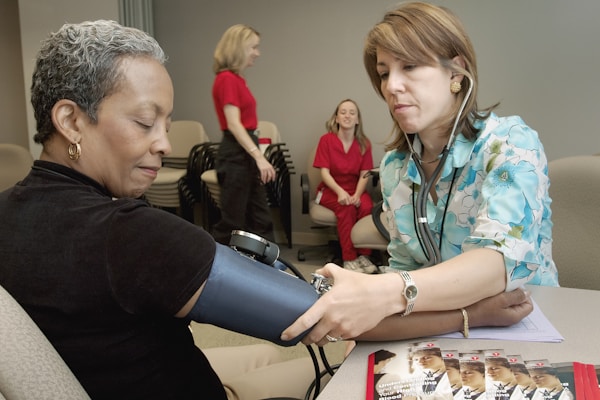 Ergonomic Walking Cane